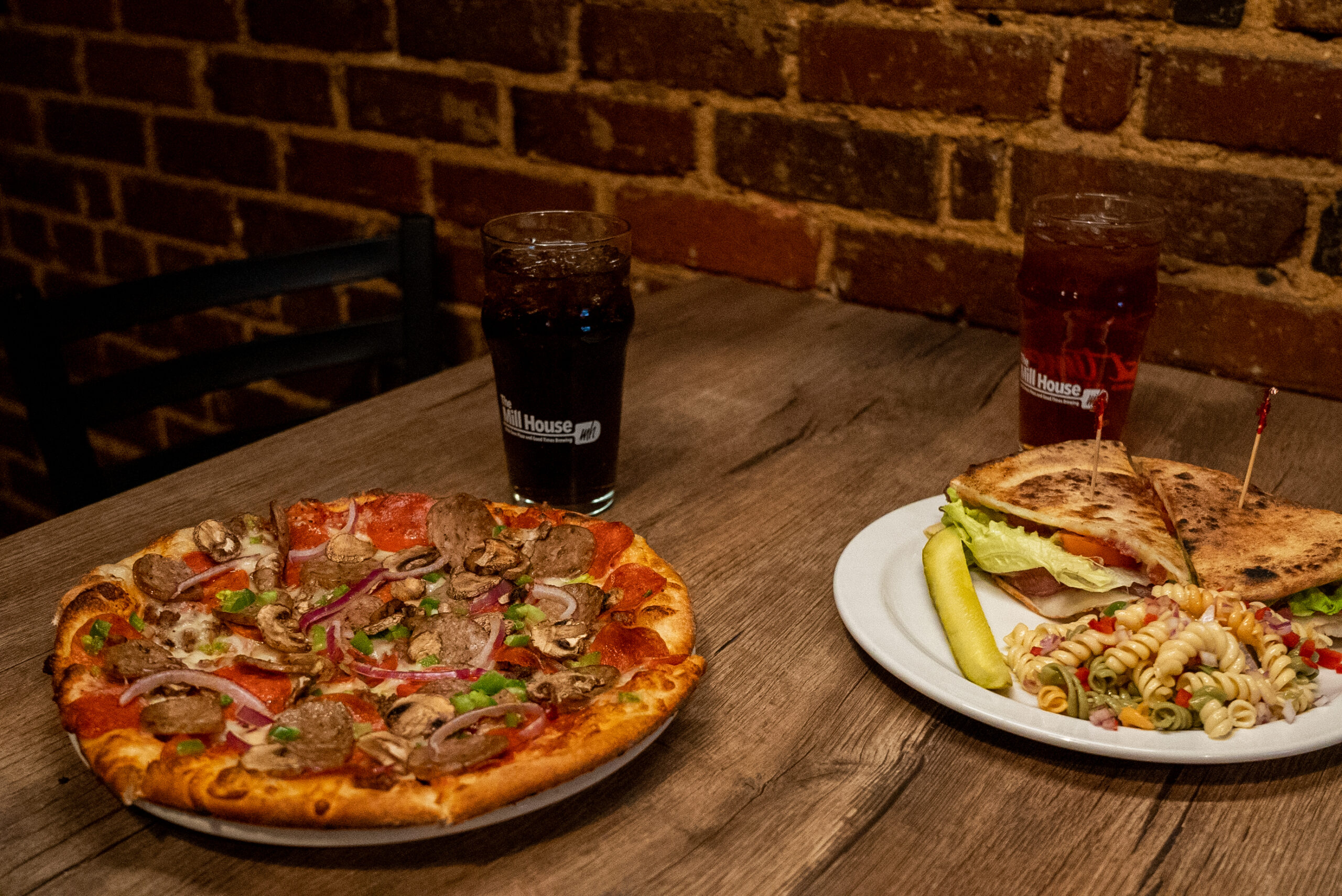 Mill House Pizza